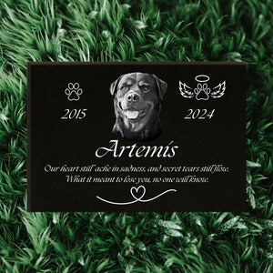 Custom Granite Pet Tombstone: Engraved Memorial Plaque