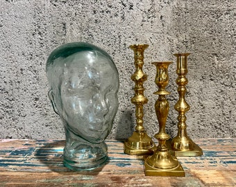 Vintage Brass Candlestick Holders: Elegant Wedding Centerpiece Decor