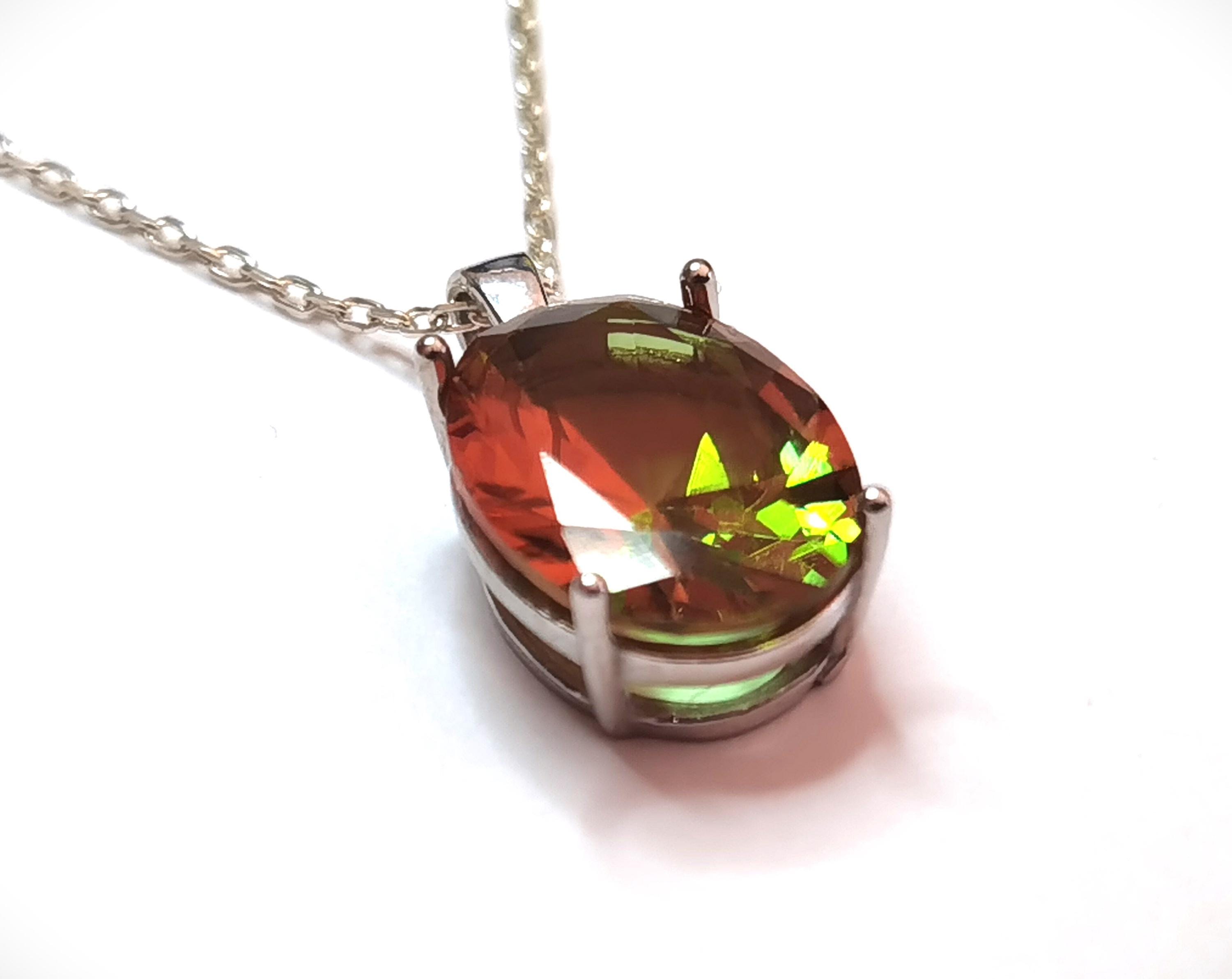 Ciondolo Triangolo Zultanite Naturale 72 Ct+ 7 Colori Argento 925 Unstoppablegems