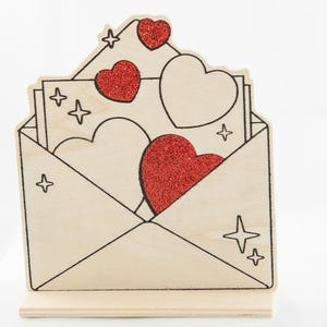 Artisanat de la Saint-Valentin, décoration en bois sur pied à faire soi-même, prêt à peindre ou à colorier, artisanat amusant pour les enfants, *STOCK LIMITÉ*