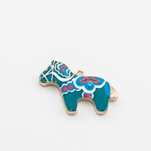 Pendentif cheval, multicolore, or et résine, 23 x 17 mm poney simple face, 1 pièce, *STOCK LIMITÉ*