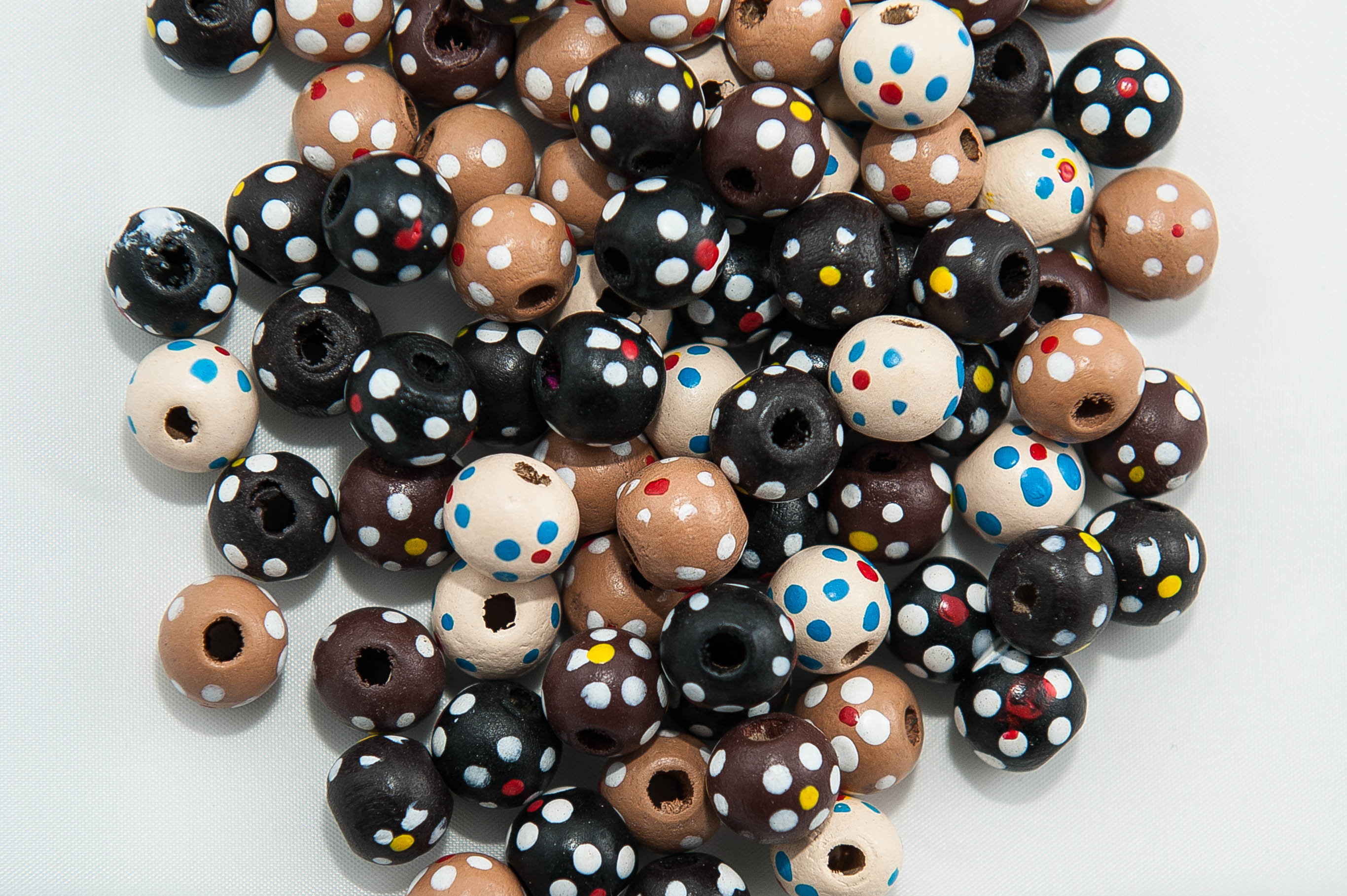 Korean Boxwood Flower Beads: 10mm Hand Painted Round Wooden Beads
