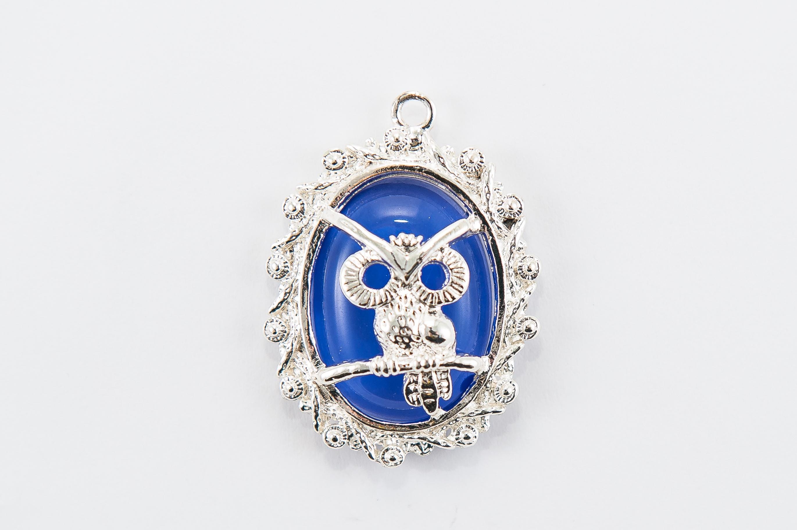 Owl Pendant, Silver with Blue/Purple Inlay, 38x32mm Oval, 1 count