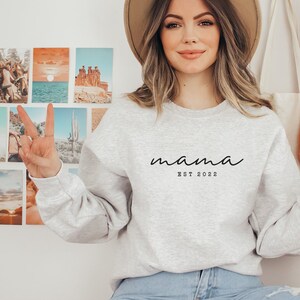 Mama Est Sweatshirt, Mama Est 2024 Sweatshirt, Custom Mom Sweatshirt, Mom Gift, New Mom Gift, Mama Sweatshirt, Gift for Mom, Retro Mom Ash Gray