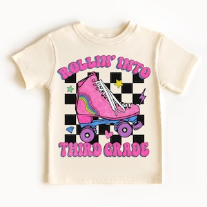 Rollin Into Camisa de tercer grado, Camisa retro de tercer grado, Camisa de escuela de patines de ruedas, Camisa de tercer grado para niñas, Camisa de regreso a la escuela imagen 1