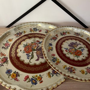 Daher Decorated Ware Round Metal Tin Trays Vtg 1971 Flowers England