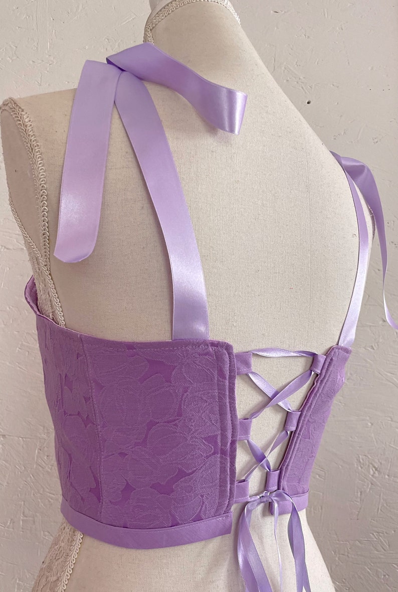 Haut corset en brocart brodé bouton de rose violet lilas / haut corset de style victorien / haut bustier lavande / haut corset lavande / image 5