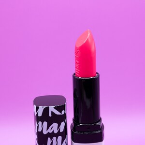 AVON Mark. EPIC LIP Lippenstift Farbvariation Pink Punch