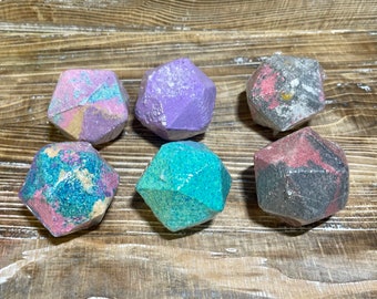 Bath Bomb D20 Dice Shaped, With Random D20 Dice Embed Medium Size