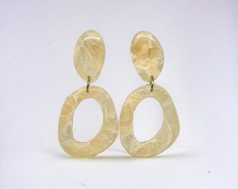 Irregular marble effect dangle earrings