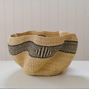 Wave Basket| Housewarming gifts| Bolga Basket| Gift for him, Gift for Her|Bolga decorative basket| Handmade basket, Handwoven basket
