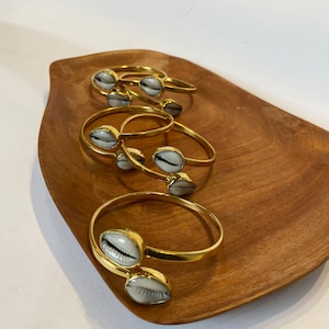 Cowrie shell bangle and ring | Gift for  Her , Gift Ideas|Christmas jewelry| christmas gift| Handmade Jewelry