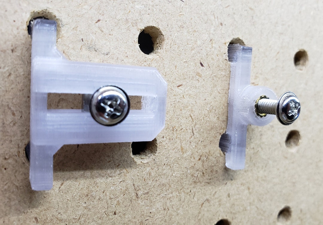 1/4 Inch Pegboard Connector and Pegboard Slider Connector Combination 4