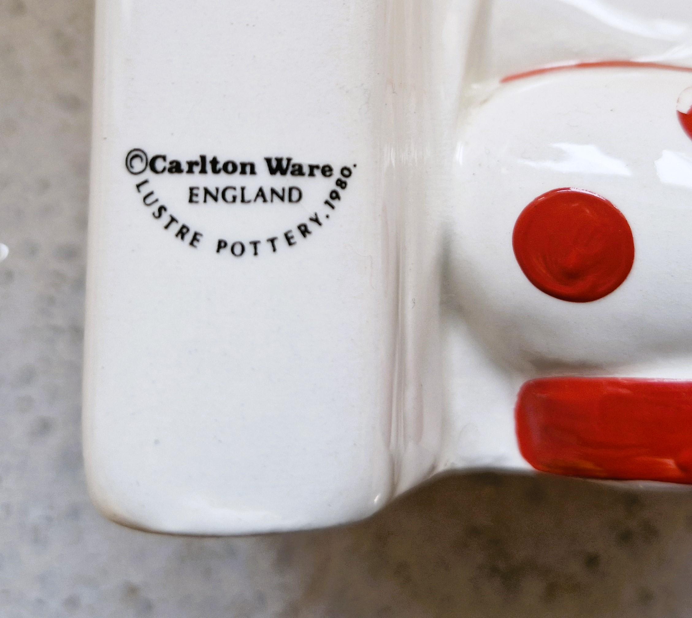 ＊Carlton ware walking Big Foot Bookend＊ Carltonware Bookend, Carltonware Walking Ware, Carltonware