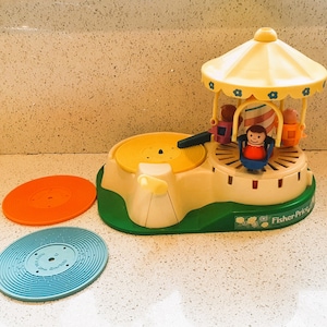 Vintage Fisher Price Toys, Fisher Price Change a Tune Carousel, Fisher Price, Record Player, Little People, Music Playing, 80s Toy