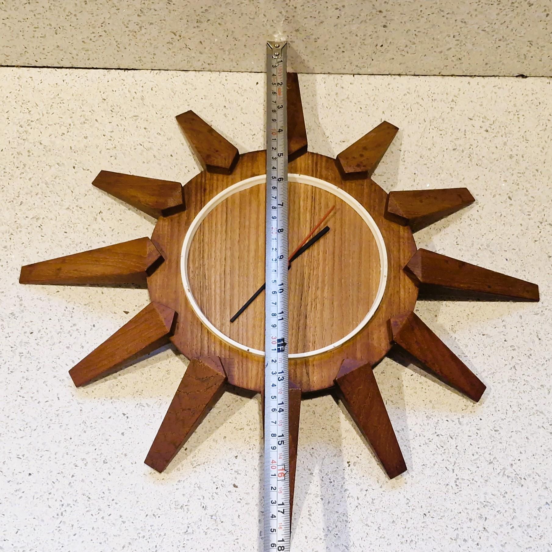 Sunburst Wall Clock, MCM, Mid Century,1960