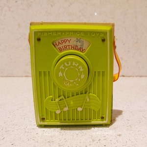 Vintage 70s Fisher Price Radio, Plays Happy Birthday, Very Good condition, Works well