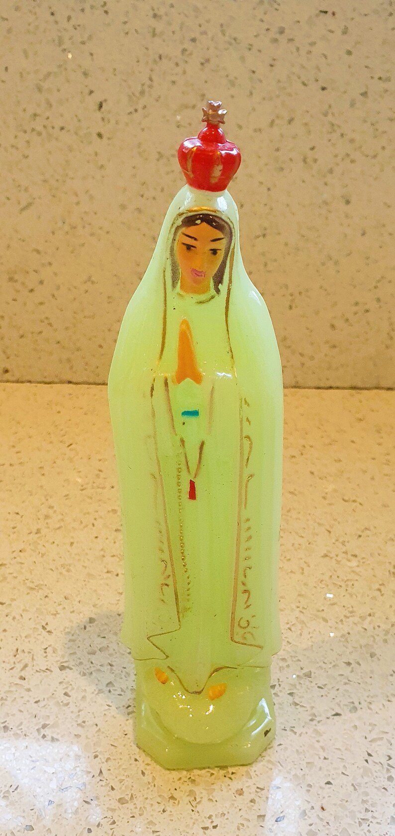 Virgin Mary, Kitsch Catholic Dashboard Car Figure Virgin Mary