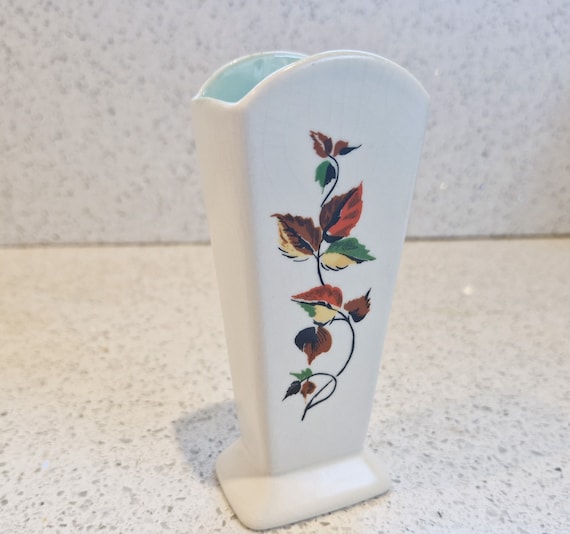 Vase En Céramique D'Angleterre - Style Art Déco, Vert Dégradé, état Parfait