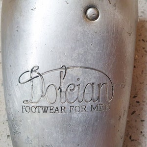 A pair of Mens vintage Dolcian English silver metal shoe shoe tree, shoe lasts, shoe protectors - Adjustable