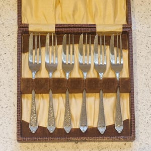 Art Deco Cake Forks, Art Deco, Cutlery, Silver Plated, Pastry Forks, Art Deco Pastry Forks, Silver Cake forks, National Silveroid, Hammered