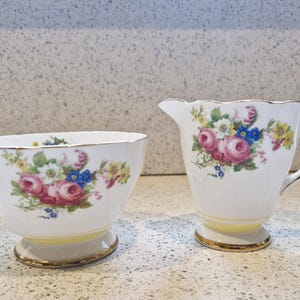 1930s Bona china Sugar Bowl and Creamer, 1930s Sugar Bowl and Milk Jug, Royal Standard, Made in England, Fine China