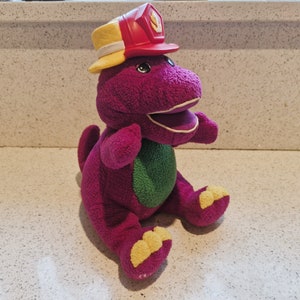 Barney Vintage, Barney z Głupimi Kapeluszami, Śpiewający Barney, Barney Dinozaur, Prezent Strażaka, Śpiewanie i Taniec. Barney, Pracujący, VGC
