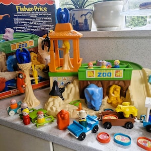 Vintage Fisher Price Zoo Set: Boxed Little People, Safari Train - Etsy