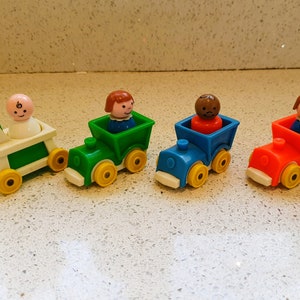 Juguetes de Fisher Price Little People, trenes, caballos, personajes, accesorios, rellenos de medias, juguetes de dinero de bolsillo