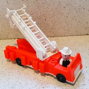 Vintage Fisher Price Fire Truck with Fireman & Ladders