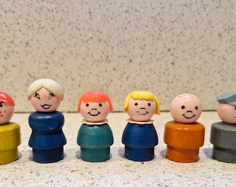 Personaggi vintage in legno Little People della Fisher Price, personaggi rari