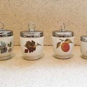 Royal Worcester Egg Coddlers, Royal Worcester, King Size, Grande e, Standard Egg Coddler, Porcelana feita na Inglaterra, Egg Coddler