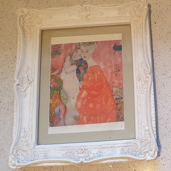 Picture frame, Vintage, Baroque style, Cream, white coloured picture frame, with mounted Klimt Print in it.