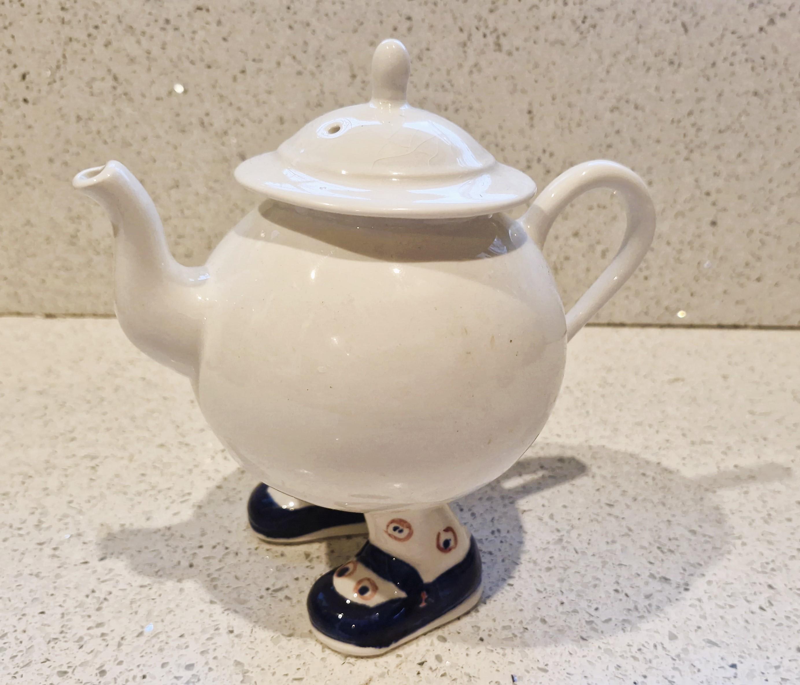 Carltonware Walking Teapot: Hand-painted English Pottery, Blue