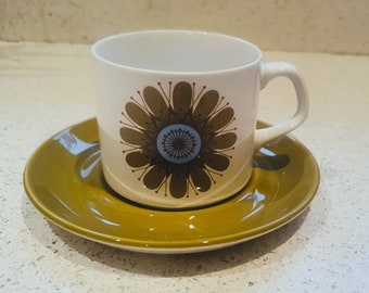Meakin Galaxy Tea Set: Retro Floral Dinner Service