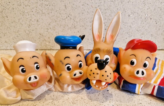 ヴィンテージ ソフビ 人形 3匹の子豚 豚 Vintage Pig Figure Vintage Hand Puppets, 3 Little Pigs and the Big Bad Wolf: Puppet