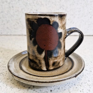 Briglin Studio Pottery Coffee Cup & Saucer: Sunflower Design, England