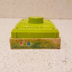 Vintage 70s Fisher Price Radio, Plays Happy Birthday, Very Good condition, Works well