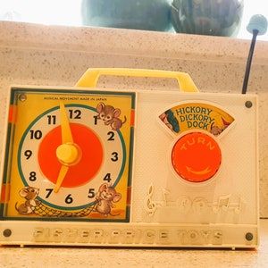 Vintage Fisher Price, Wind up Musical clock, Radio, Music Box; Vintage Toy, Pretend Play, vintage Toy,  Hickery, Dickery, Dock
