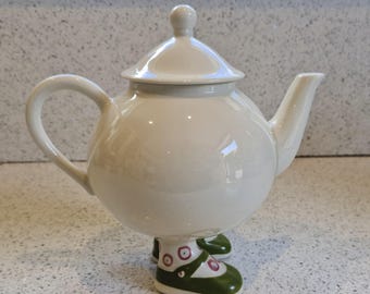 Carltonware, Walking Teapot, Hand Painted, Carltonware