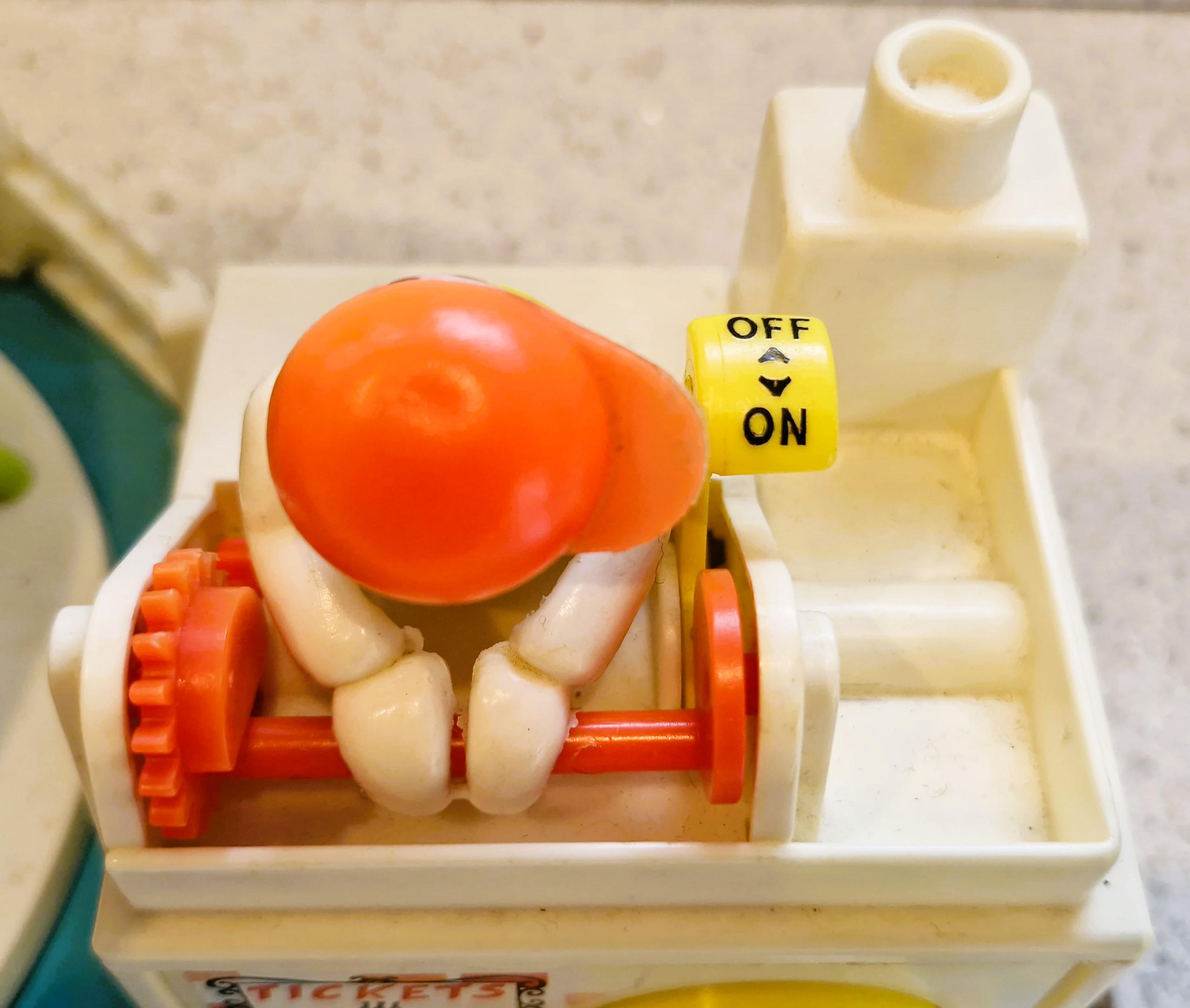 期間限定値下げ　フィッシャープライス　ヴィンテージ メリーゴーランド ヴィンテージ フィッシャープライス メリーゴーランド - 希少な木製の