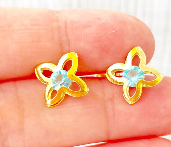Blue stone gold 2024 earrings with price