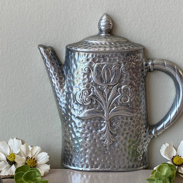 Vintage Kitchen Stainless Steel Wall Decor - Metal Silver Kettle Wall Hanging