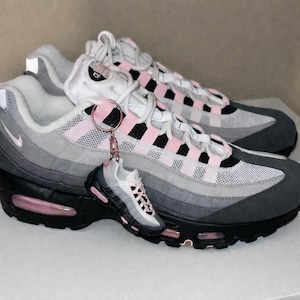 Portachiavi ispirato alle Air Max 95/110 - Opzioni di colore personalizzate