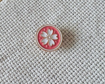 Sakura Blossom Needle Minder / Cover Minder