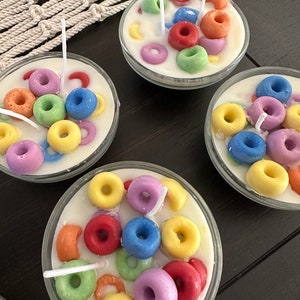 Fruit loop cereal candle