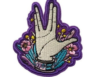 Vulcan Salute Star Trek Live Long And Prosper Iron-On Patch