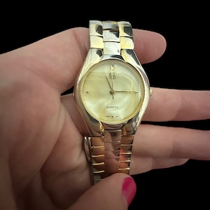 Vintage YESS Quarts Japan Movt Goldtone Watch