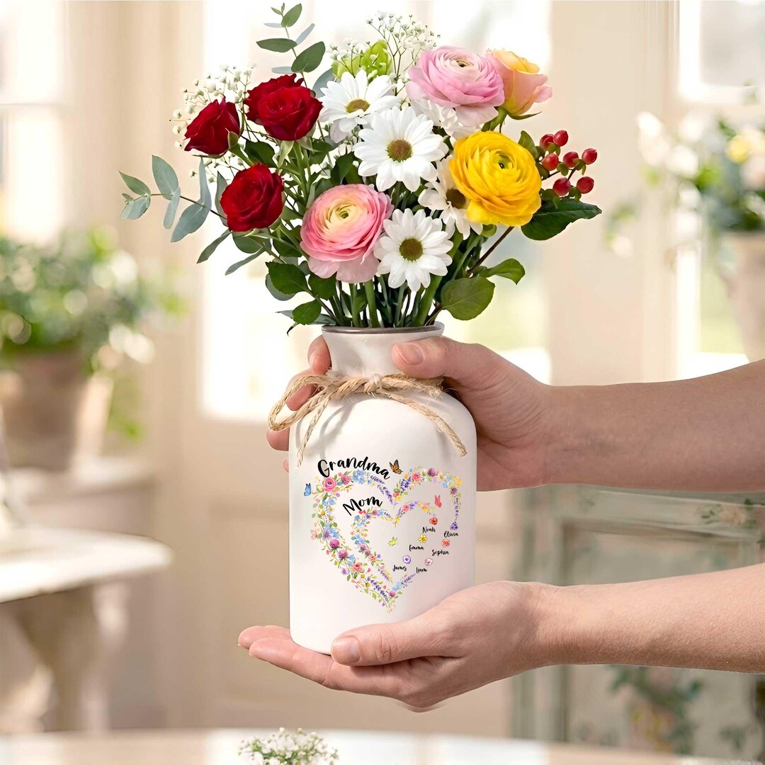 Personalized Mom Grandma Heart Flower Vase, Custom Birth Flowers ...