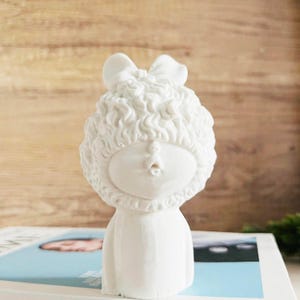 Lovely Girl Silikonform Mädchen Skulptur Gießform 3D Figur Silikon Formen Dekoration Formen Gießform für Jesmonite Beton Kerze